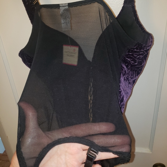 💞 Victoria's Secret Plum Bustier Bodysuit sz L - Picture 4 of 10